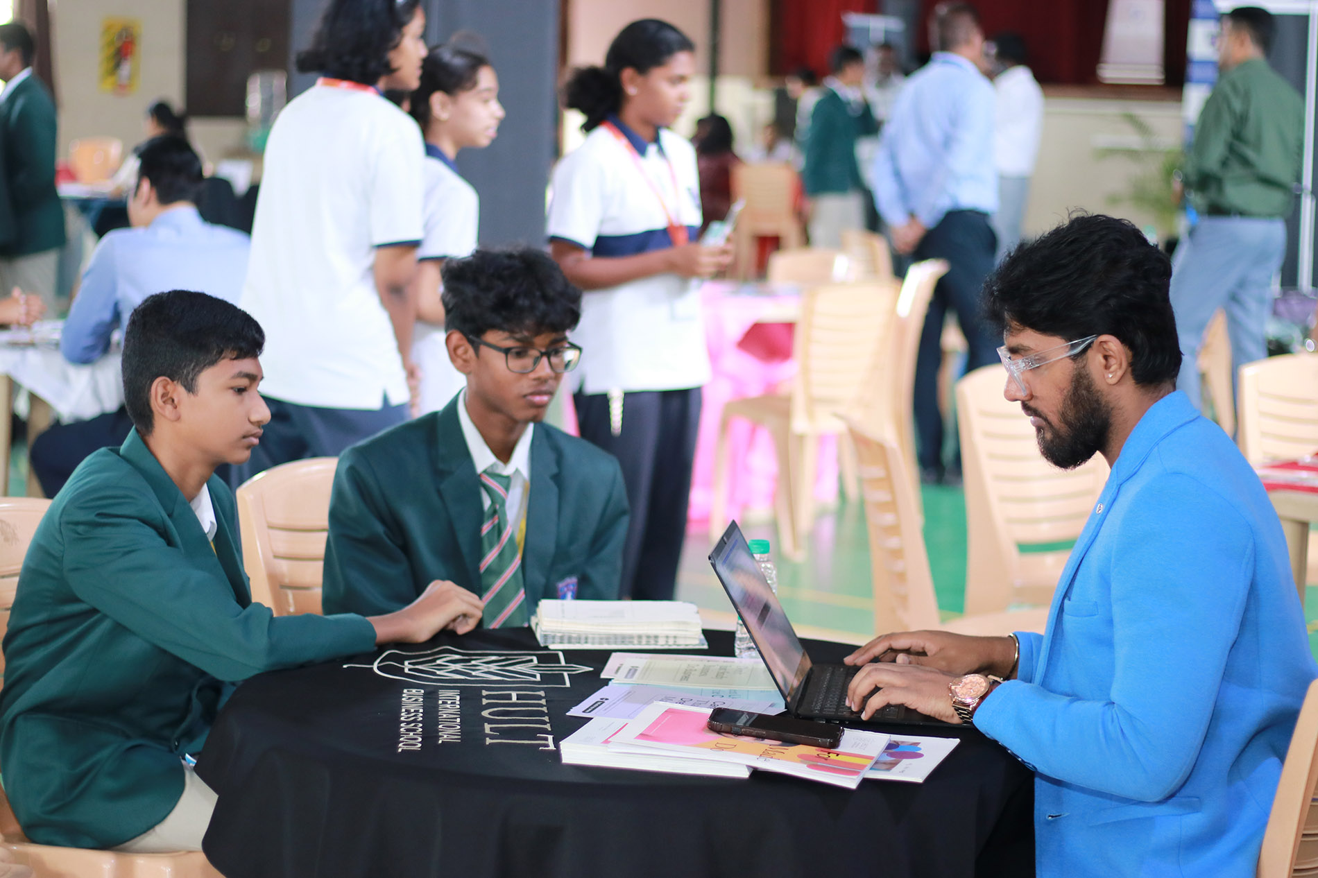 Global University Fair: Guiding Students to Their Future